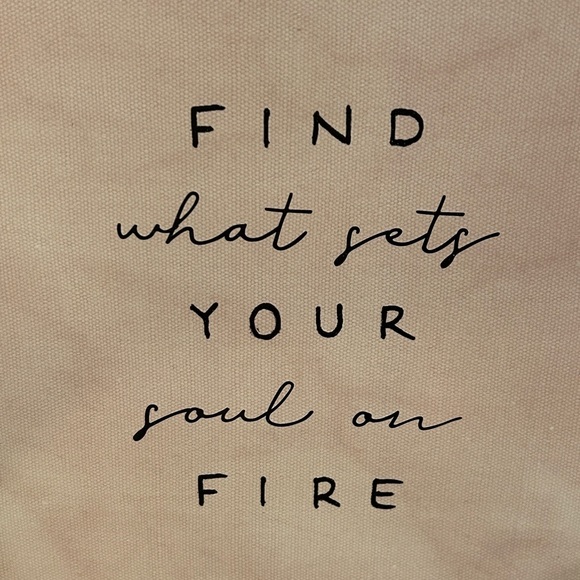 Meet your Posher, Angela - Picture 1 of 1